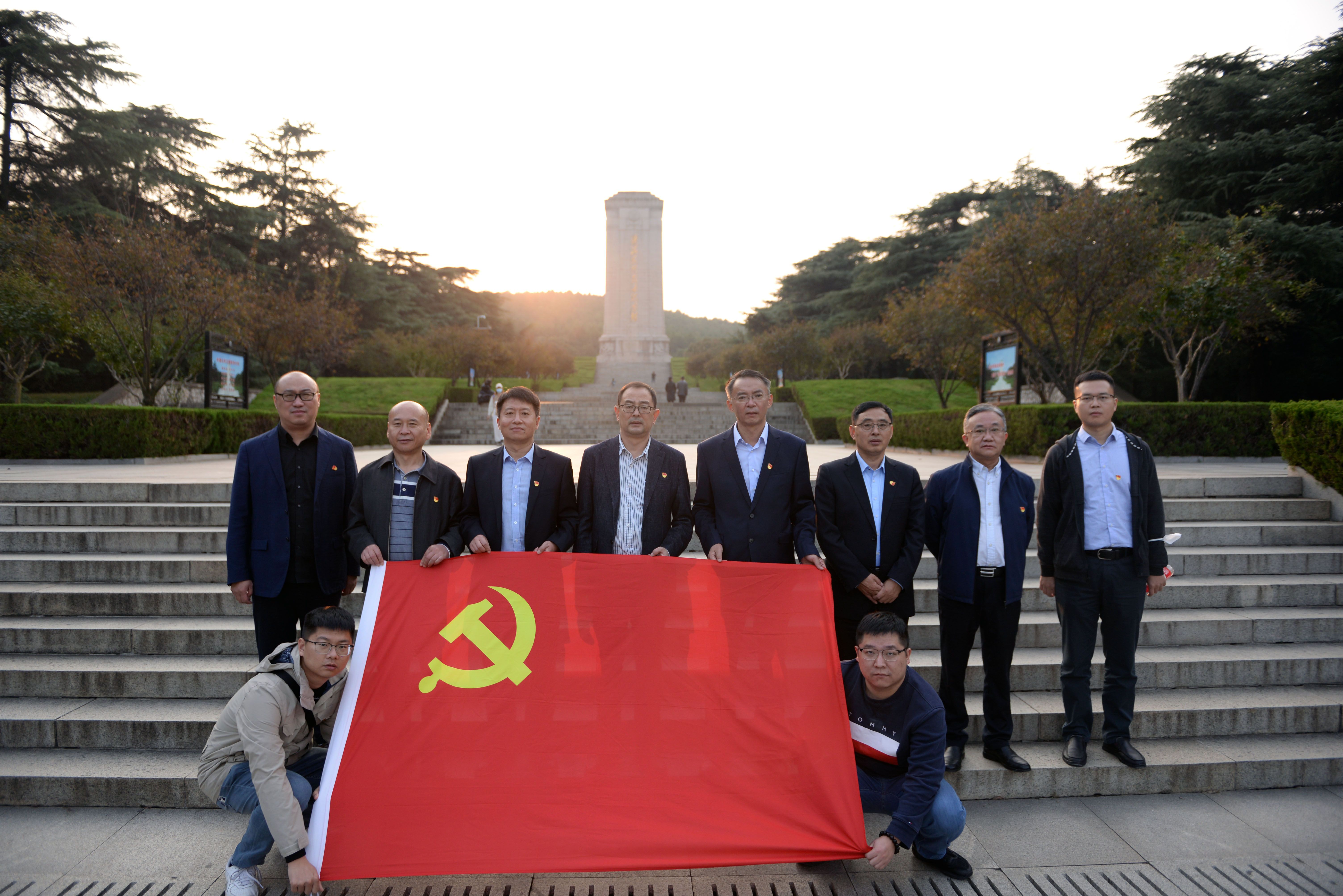 1635303801360748.jpg cad90062c4cf7382ff9fe08587b41bd(1).jpg